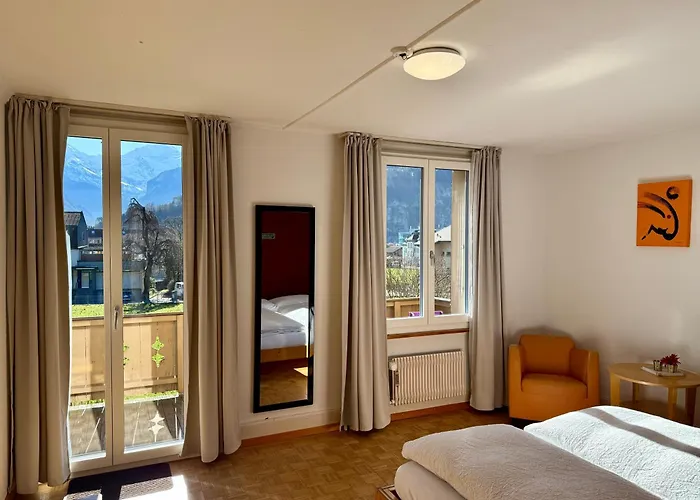 Uptown Free Parking Apartament Interlaken