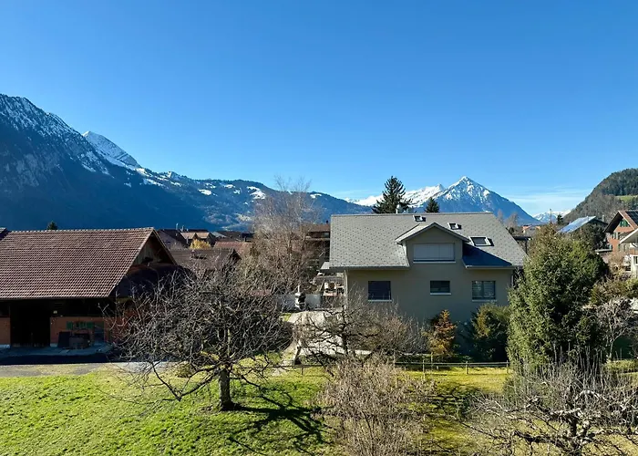 Uptown Free Parking *