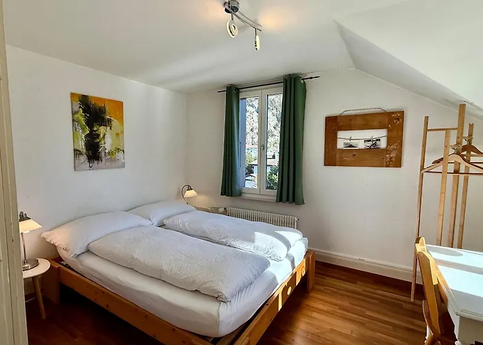 Uptown Free Parking Daire *