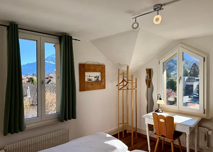 Uptown Free Parking Daire *